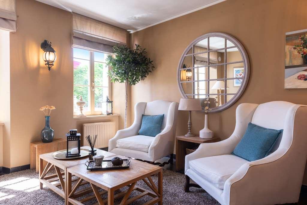 Hotel Traiteur Les Ormes, The Originals Relais Barneville-Carteret Bagian luar foto
