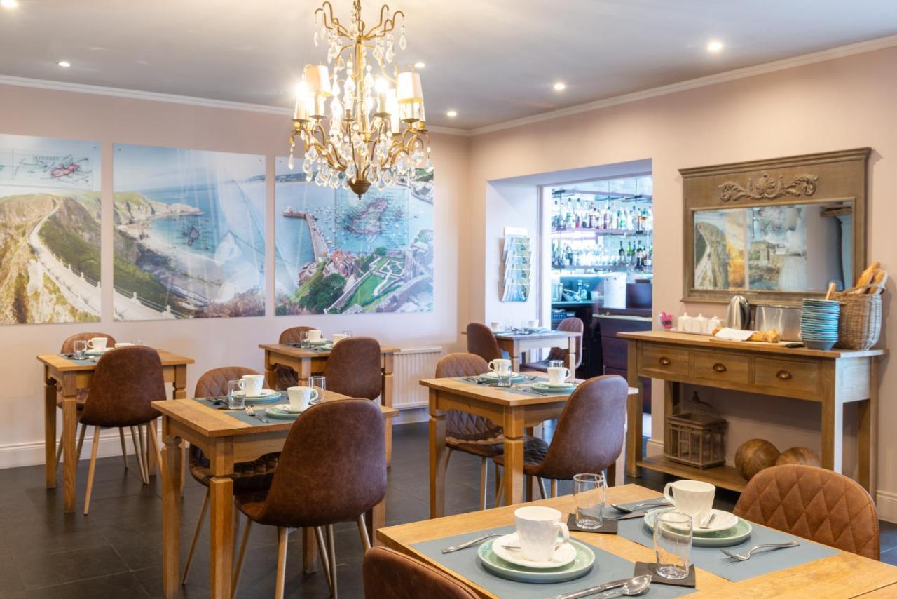 Hotel Traiteur Les Ormes, The Originals Relais Barneville-Carteret Bagian luar foto