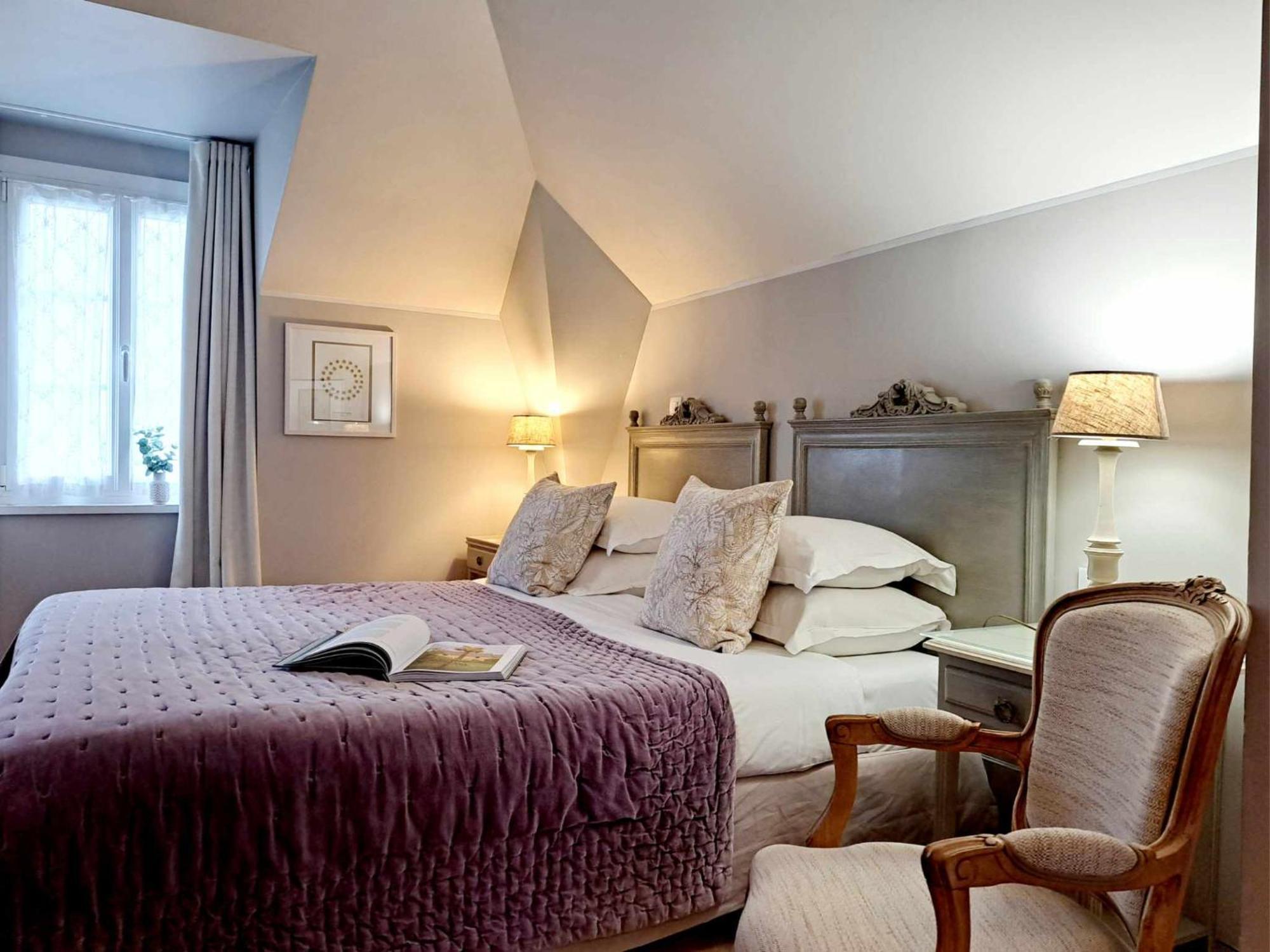 Hotel Traiteur Les Ormes, The Originals Relais Barneville-Carteret Bagian luar foto