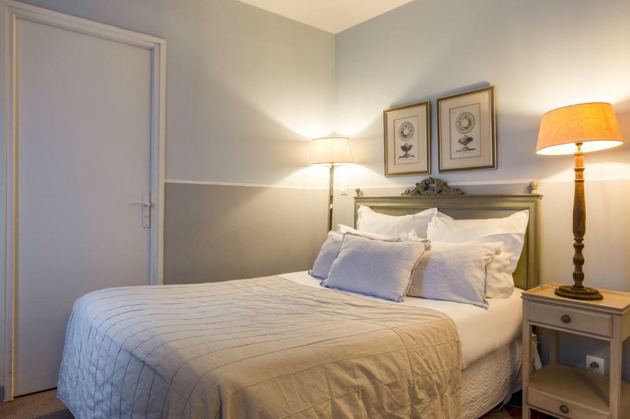Hotel Traiteur Les Ormes, The Originals Relais Barneville-Carteret Bagian luar foto